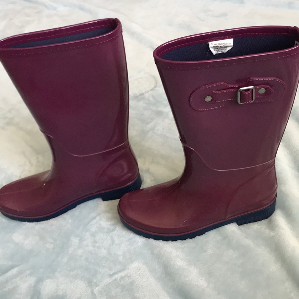 Rain boots